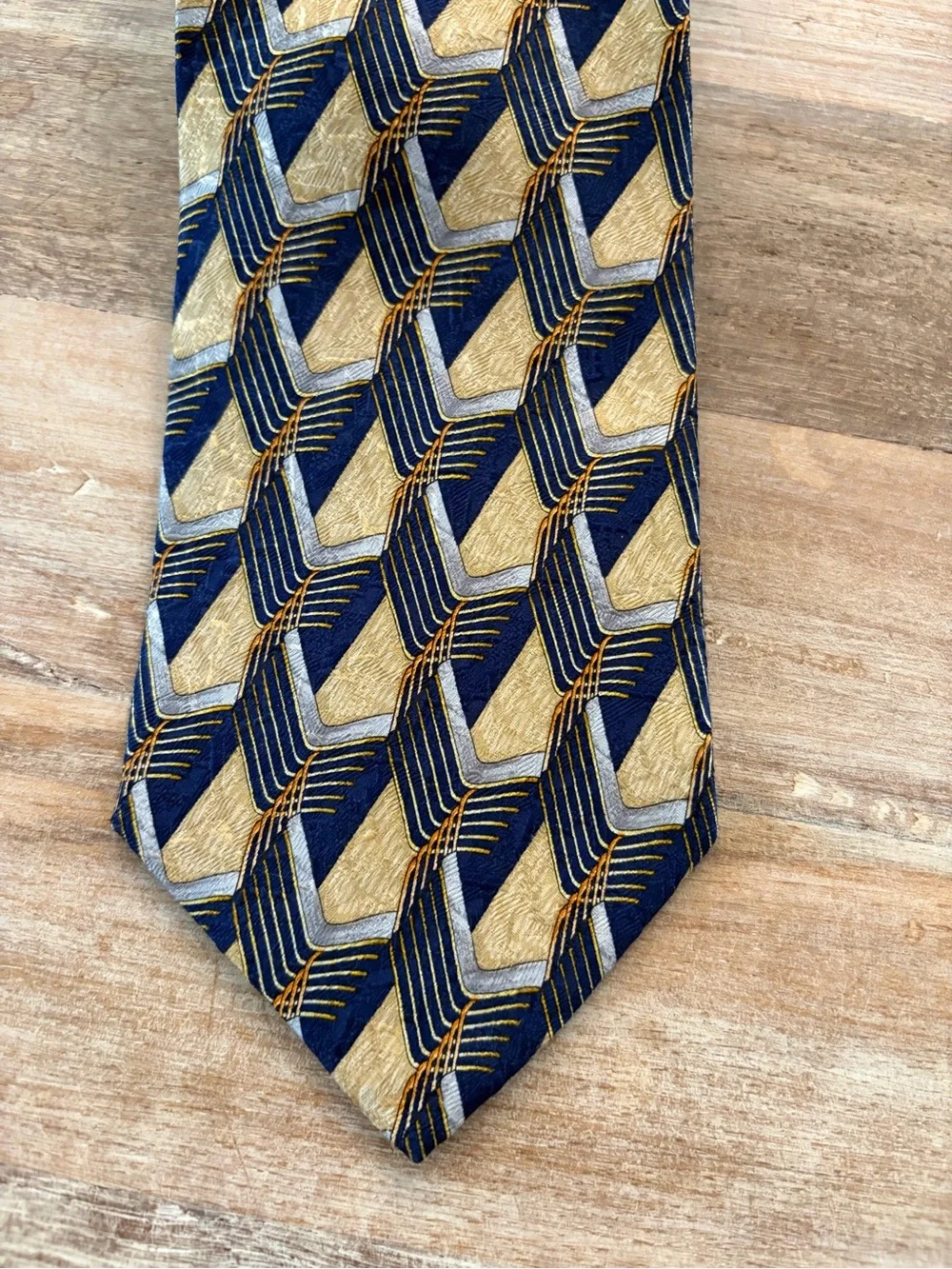 Ermenegildo Zegna 100% Silk “Disegno Esclusivo” Geometric Tie Navy Gold Italy